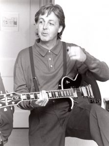 Paul McCartney 1988, NY 2.jpg